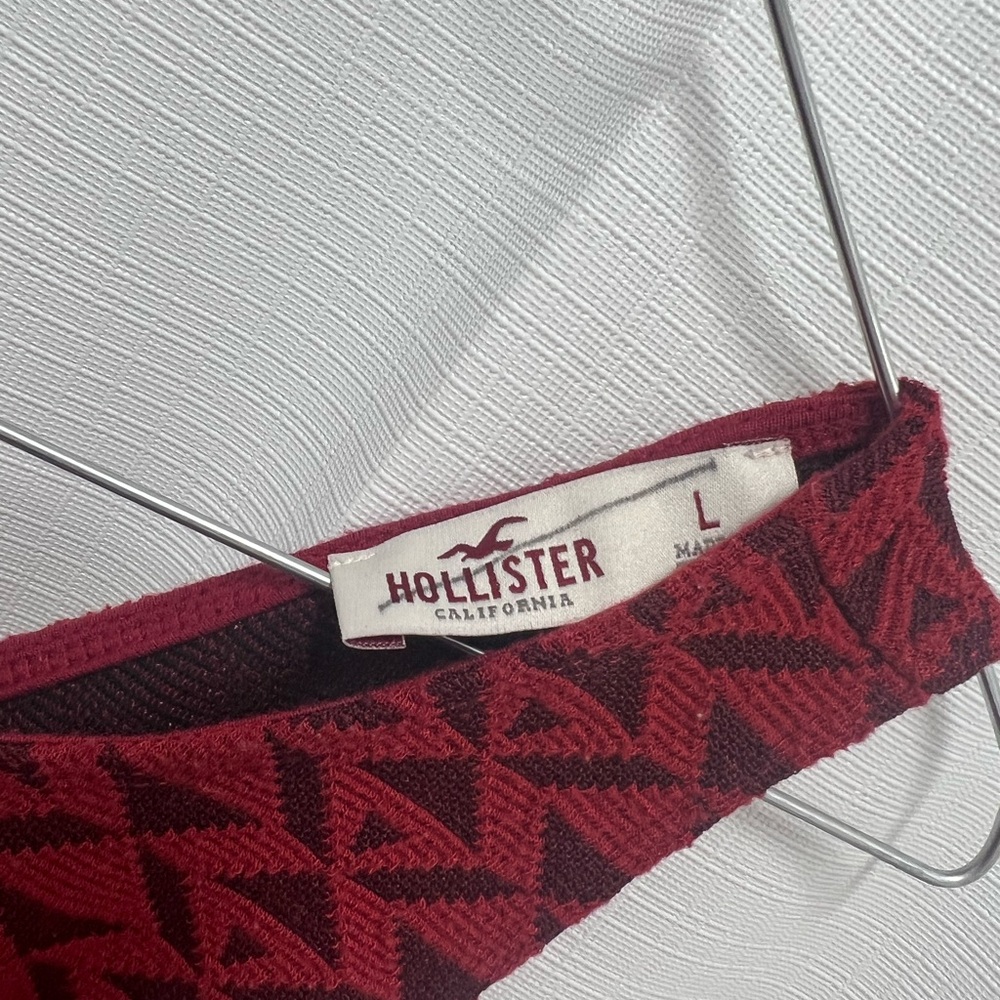 Chic Red Patterned Dress - Picture 2 of 4